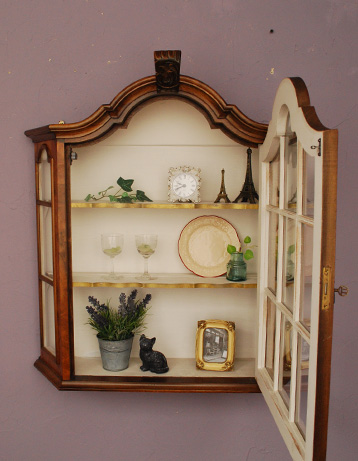 j-967-f アンティークウォールキャビネットのオープン時