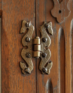 j-969-f アンティークコーナーキャビネットの丁番