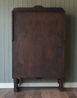 j-970-f アンティークブックケースの後ろ