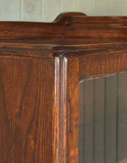 j-970-f アンティークブックケースの角