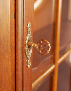 j-984-f アンティークウォールキャビネットの取っ手