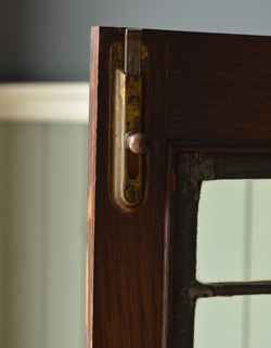 j-991-f アンティークブックビューロー（本棚兼デスク）のストッパー