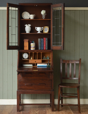 j-991-f アンティークブックビューロー（本棚兼デスク）のオープン時