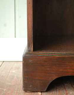 上品でシンプルな佇まいが魅力的な
アンティーク ビューロー