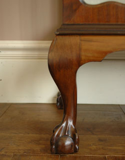 私のお家がギャラリーに変身！美しいガラスのキャビネット