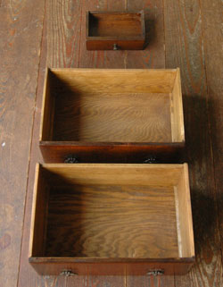 本棚と机。両方欲しい人のためのアンティークブックケース