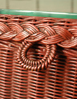 サイドテーブル代わりに最適。ロイドルームボックス