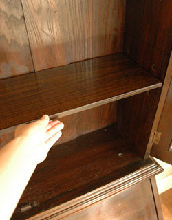 本棚と机。両方欲しい人のためのビューローブックケース