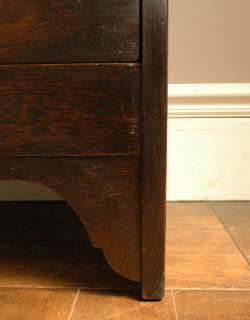 本棚と机。両方欲しい人のためのビューローブックケース