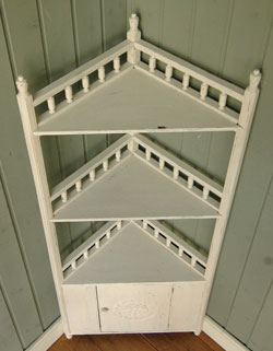 今日からコーナーが主役になる可愛いアンティーク コーナー キャビネット