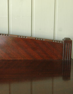 私のお家がギャラリーに変身！美しいガラスのキャビネット