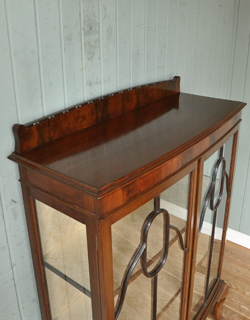 k-537-f ガラスキャビネット