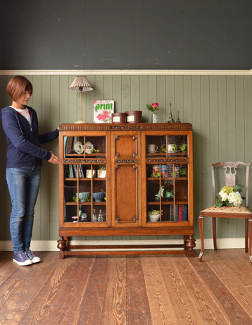 k-639-f アンティークブックケース