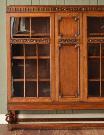 k-639-f アンティークブックケース