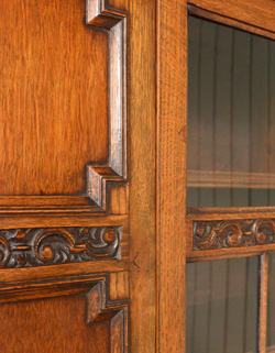 k-639-f アンティークブックケース