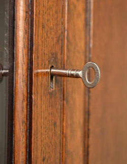 k-639-f アンティークブックケース