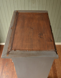 k-656-f アンティークキャビネット