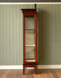 k-787-f アンティークガラスショーケースの横