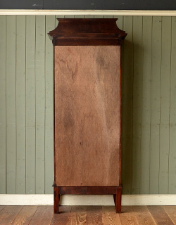 k-787-f アンティークガラスショーケースの後ろ