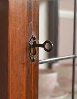 k-789-f アンティークガラスブックケースの鍵穴