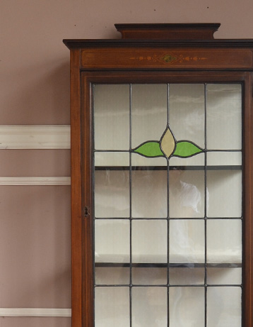 k-789-f アンティークガラスブックケースのアップ