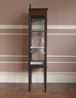 k-789-f アンティークガラスブックケースの横