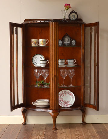 k-796-f アンティークガラスキャビネットのオープン時