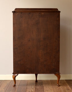 k-796-f アンティークガラスキャビネットの後ろ