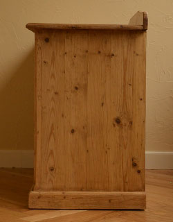 k-821k-f アンティークカップードの横