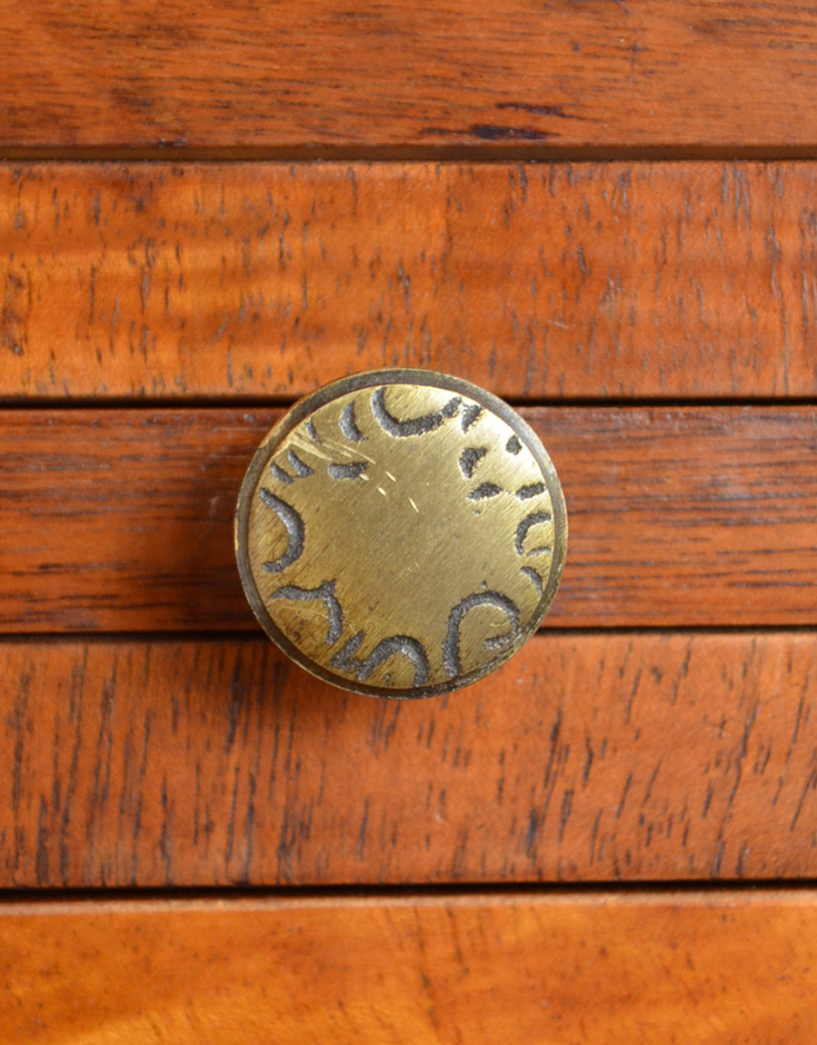 k-826-f アンティークキャビネットの取っ手