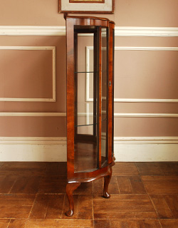 k-860-f アンティークガラスキャビネットの横