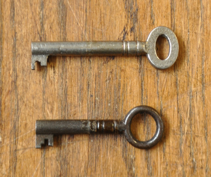 k-882-f アンティークサイドバイサイドの鍵