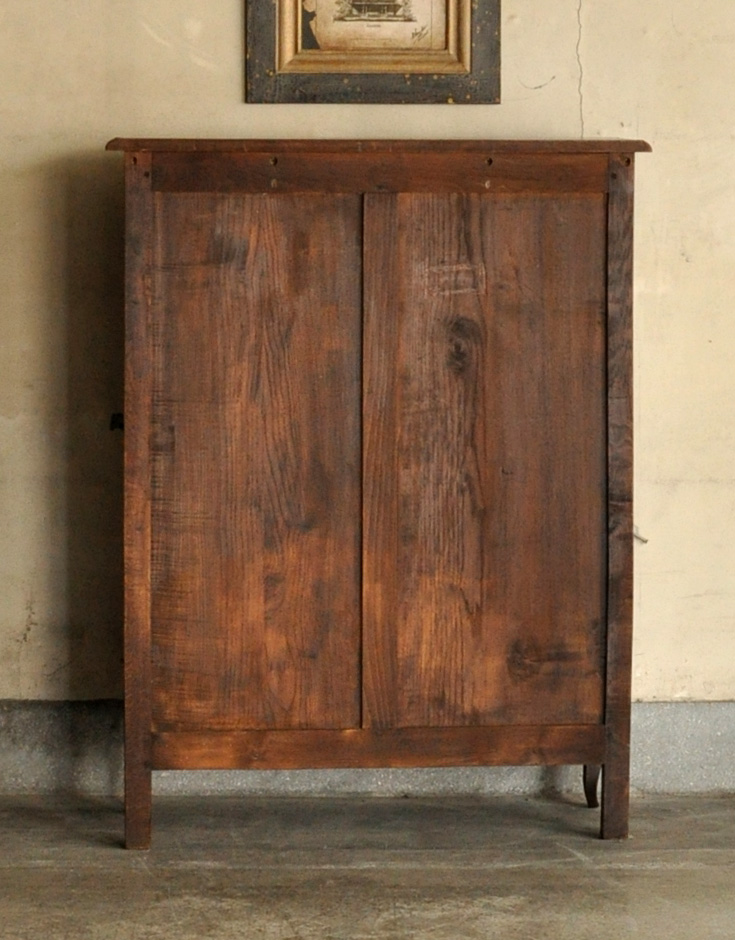 k-928-f アンティークカップボードの後ろ