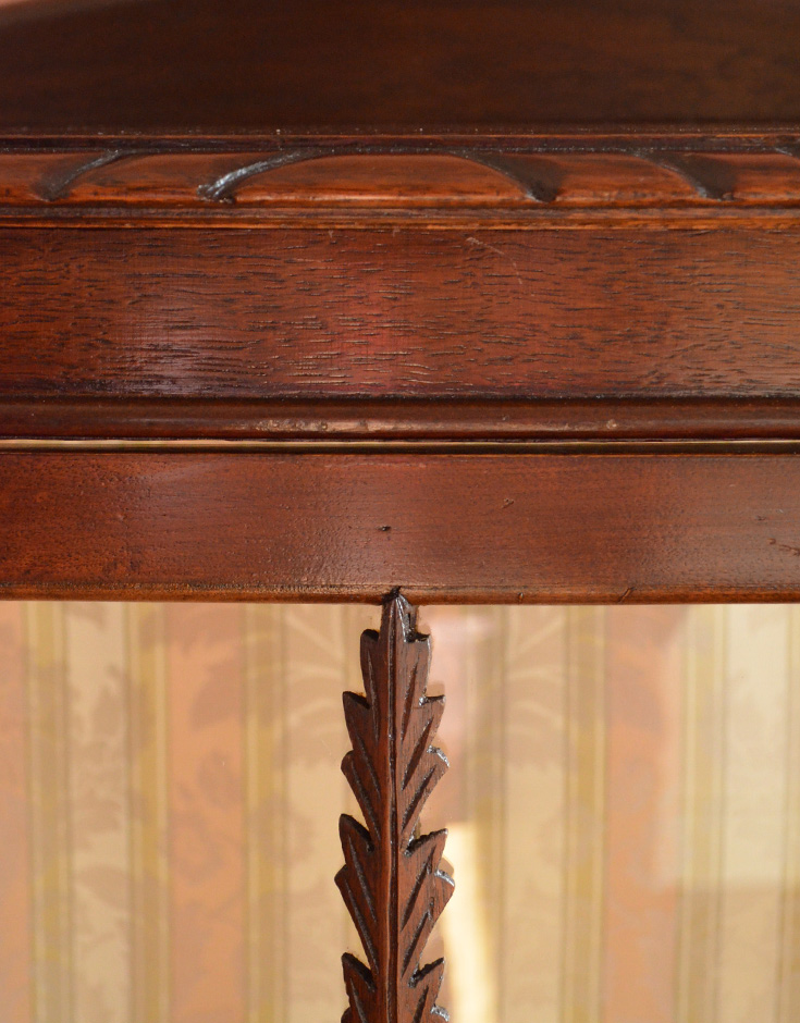 k-938-f アンティークガラスキャビネットの装飾