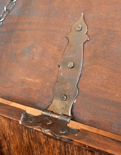 m-266-f アンティークブランケットボックスの金具
