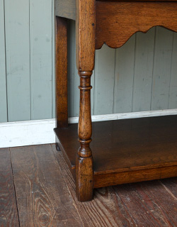 m-268-f アンティークドレッサーの脚