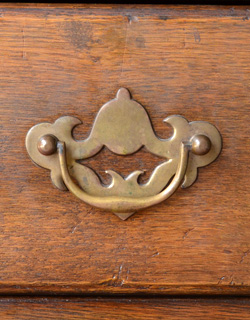 m-268-f アンティークドレッサーの取っ手