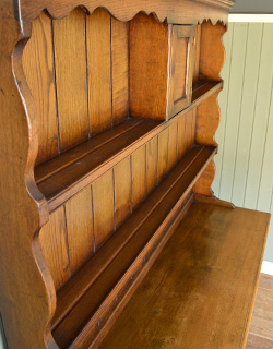 m-268-f アンティークドレッサーのプレート立て