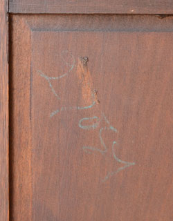 m-270-f アンティークワードローブの汚れ