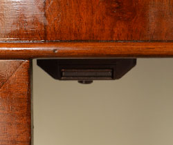 m-292-f アンティークガラスキャビネット（飾り棚）のマグネット