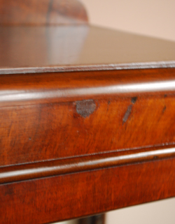 私のお家がギャラリーに変身！美しいガラスのキャビネット