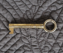 q-169-f アンティーク ガラスキャビネット