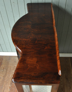 q-172-f アンティーク ガラスキャビネット