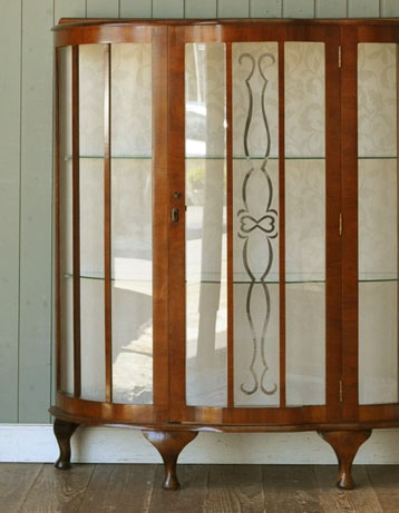q-204-f アンティーク ガラスキャビネット
