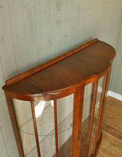 q-204-f アンティーク ガラスキャビネット