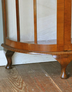 q-204-f アンティーク ガラスキャビネット