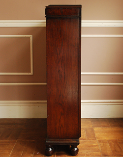 q-210-f アンティークのブックケース