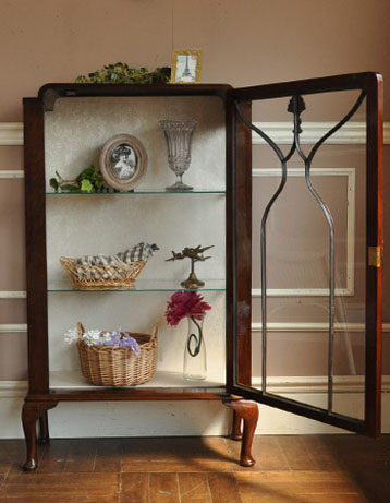 q-220-f アンティーク ガラスキャビネット