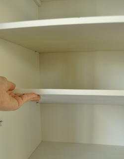 q-237-f アンティークワードローブ