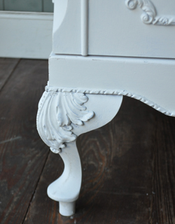 q-237-f アンティークワードローブ